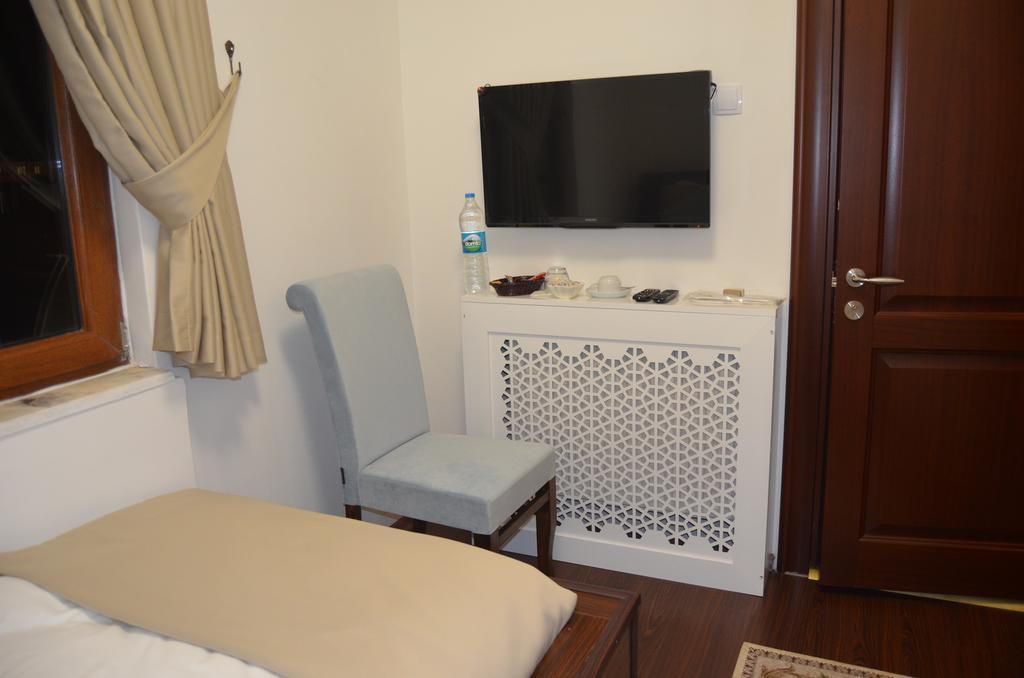 The Gala Palace Suits Kars Zimmer foto