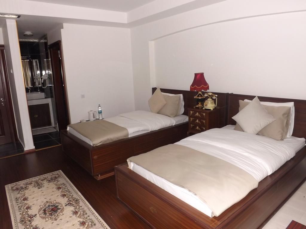 The Gala Palace Suits Kars Zimmer foto