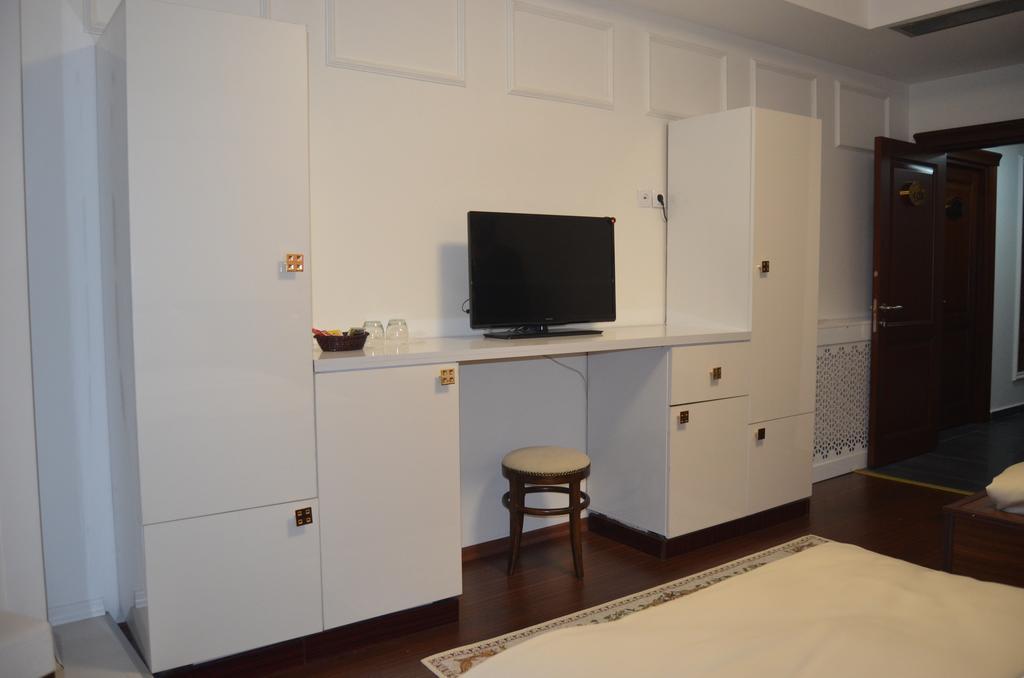 The Gala Palace Suits Kars Zimmer foto